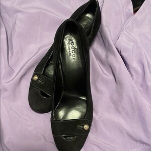 Gucci Women's Black Heels size 6.5